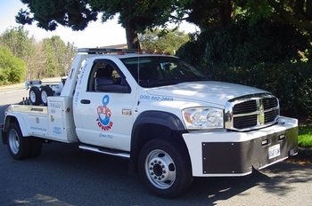 Columbia City light duty towing available in WA near 98118